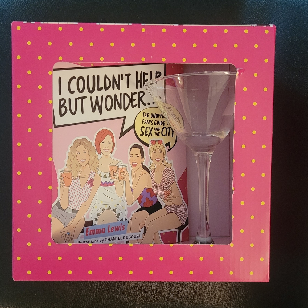 Sex and the city book and cocktail glass set